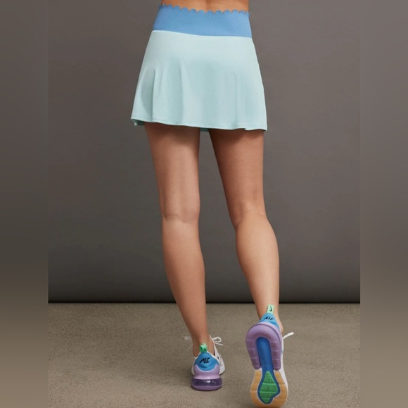 ELEVEN by Venus Williams Two toned Blue Scalloped waist band Skort w/pockets XS - Picture 3 of 9